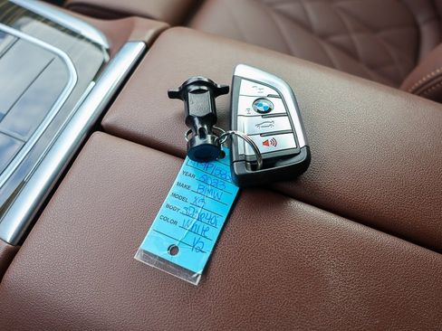 Used 2023 BMW X5 sDrive40i w/ Premium Package image 31