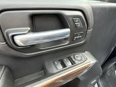 Used 2020 Chevrolet Silverado 2500 High Country w/ Z71 Off-Road Package image 23