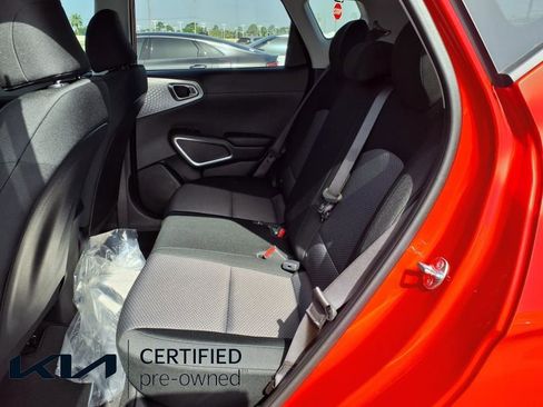 Certified 2025 Kia Soul LX w/ LX Technology Package image 10