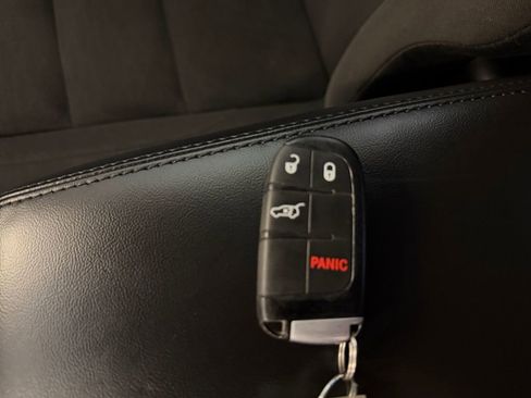 Certified 2020 Dodge Durango SXT AWD/4WD image 34