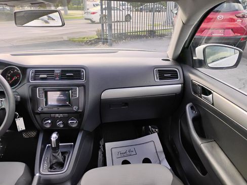 Used 2017 Volkswagen Jetta S FWD image 62