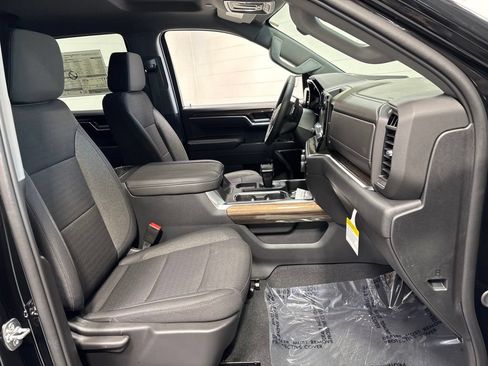 New 2026 Chevrolet Silverado 1500 RST AWD/4WD image 10