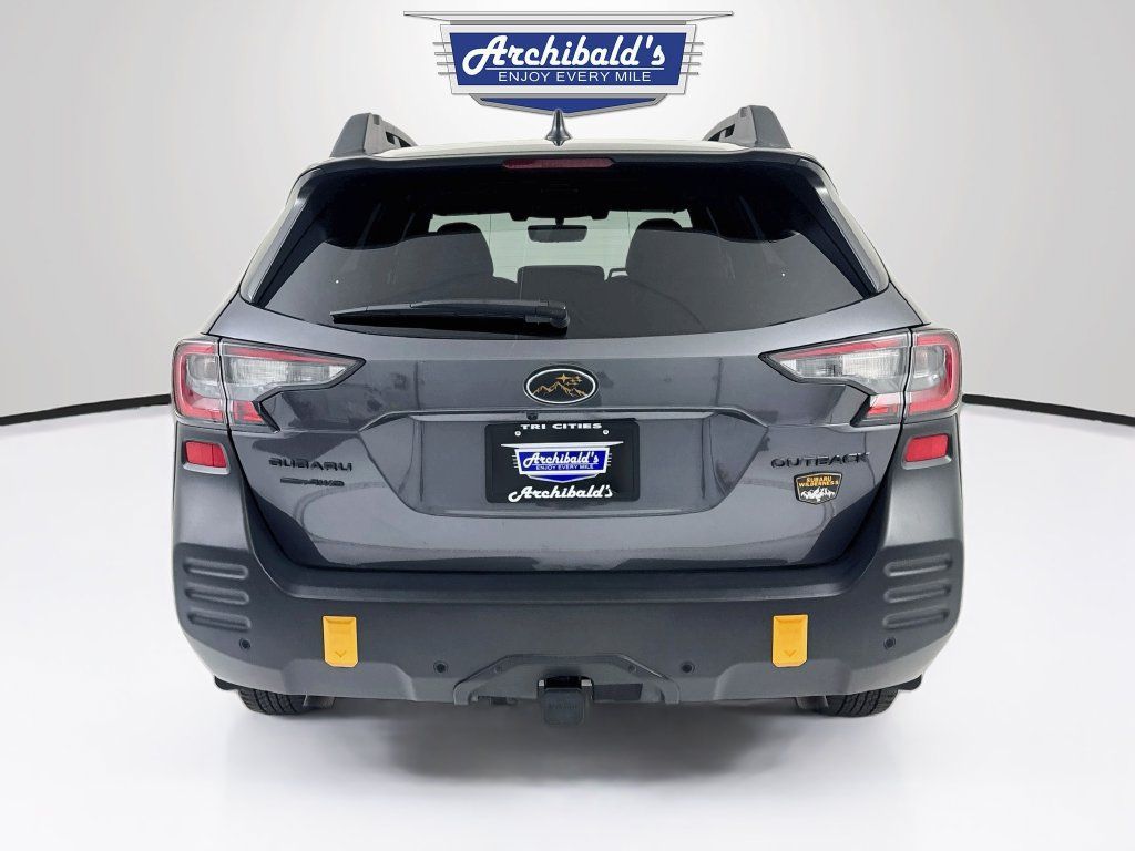 Used 2022 Subaru Outback Wilderness AWD/4WD image 7