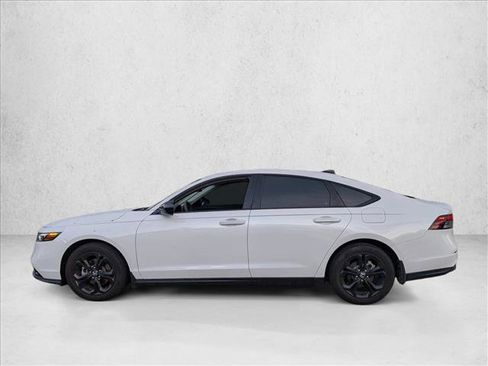 Used 2025 Honda Accord SE image 8