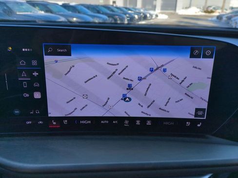 Certified 2025 Audi Q5 Premium Plus image 13