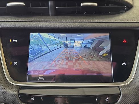 Used 2024 Cadillac XT6 Luxury AWD/4WD image 19