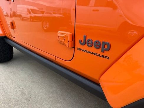 New 2026 Jeep Wrangler Unlimited Rubicon w/ Xtreme 35 Tire Package AWD/4WD image 7