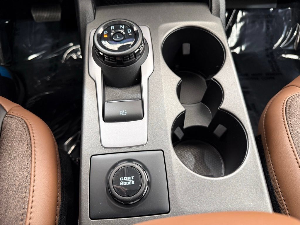 New 2026 Ford Bronco Sport Outer Banks w/ Outer Banks Tech Package+ AWD/4WD image 39