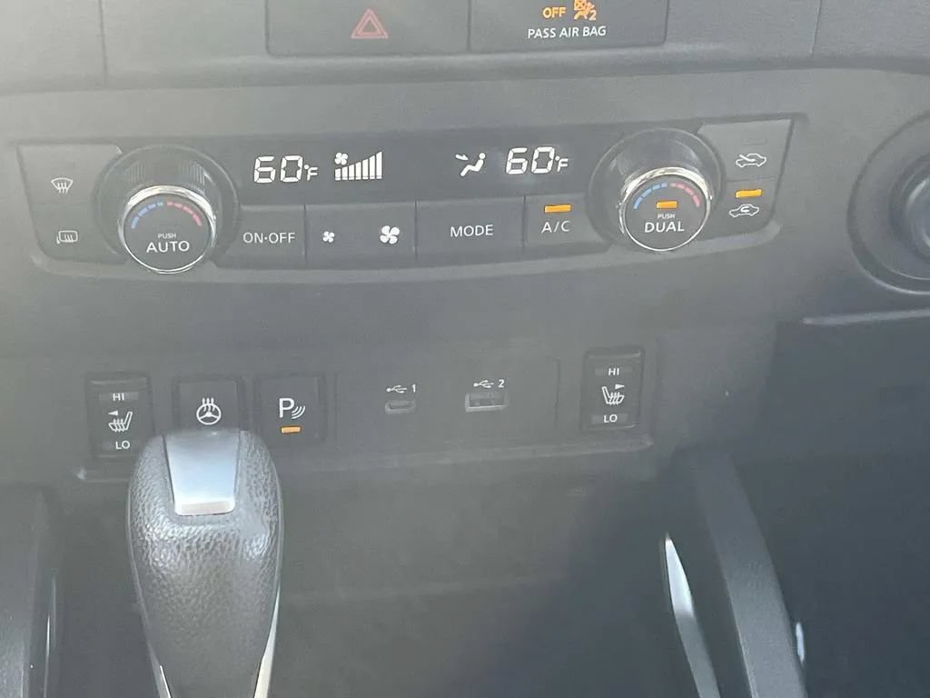 Used 2023 Nissan Frontier SV w/ SV Convenience Package AWD/4WD image 15