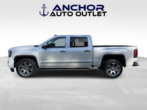 Used 2017 GMC Sierra 1500 Denali w/ Denali Ultimate Package AWD/4WD image 5