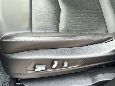 Used 2024 Cadillac XT5 Premium Luxury w/ LPO, Floor Liner Package image 20