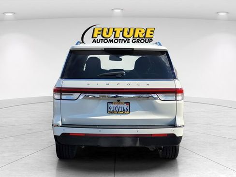 Used 2023 Lincoln Navigator L Reserve image 6