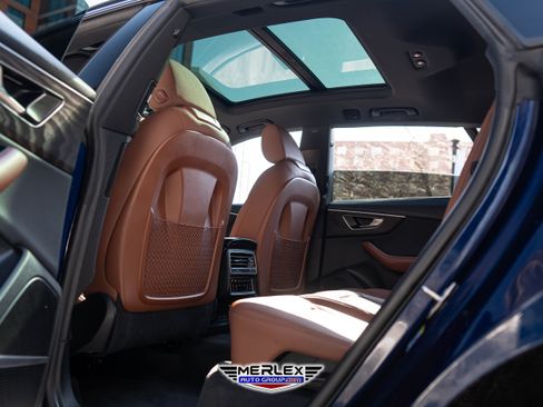 Used 2021 Audi Q8 Premium Plus image 21