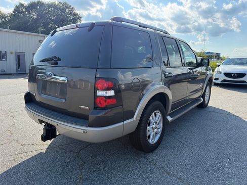 Used 2006 Ford Explorer Eddie Bauer RWD image 7