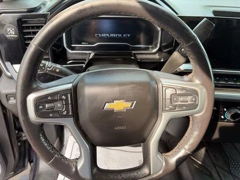 Used 2022 Chevrolet Silverado 1500 LT w/ Max Trailering Package AWD/4WD image 16