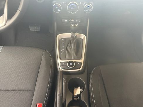 New 2026 Hyundai Venue SEL FWD image 17