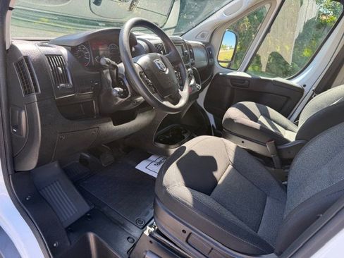 Used 2017 RAM ProMaster 1500 FWD image 9