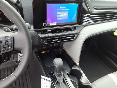 New 2026 Toyota Camry SE image 17