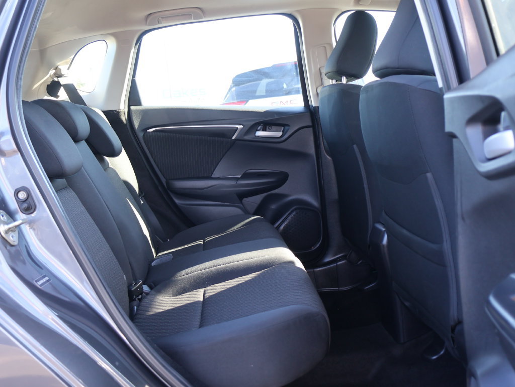 Used 2018 Honda Fit EX image 10