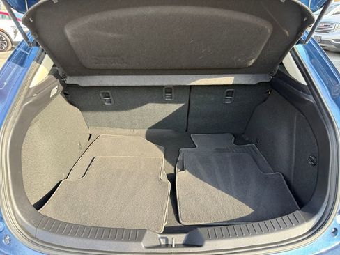 Used 2018 MAZDA MAZDA3 Touring image 24