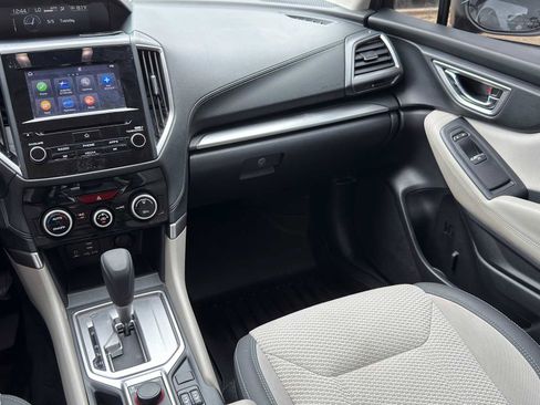 Used 2020 Subaru Forester Premium AWD/4WD image 24