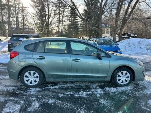 Used 2016 Subaru Impreza 2.0i image 2