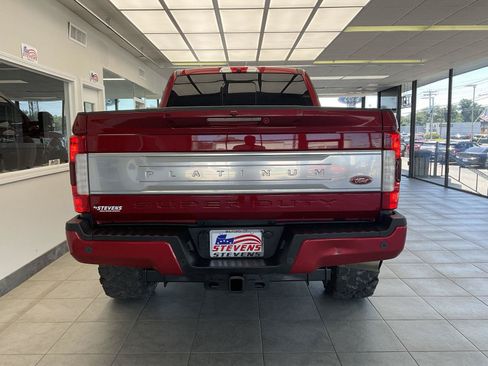 Used 2018 Ford F250 Platinum w/ Platinum Ultimate Package AWD/4WD image 6