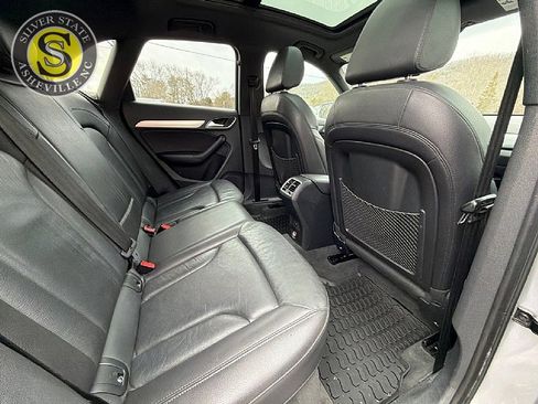 Used 2018 Audi Q3 2.0T Premium Plus w/ Premium Plus Package image 17