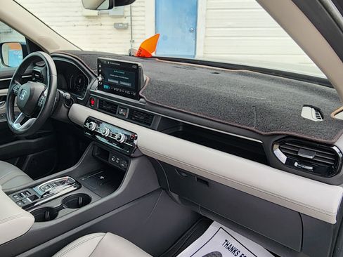 Certified 2023 Honda Pilot EX-L image 11