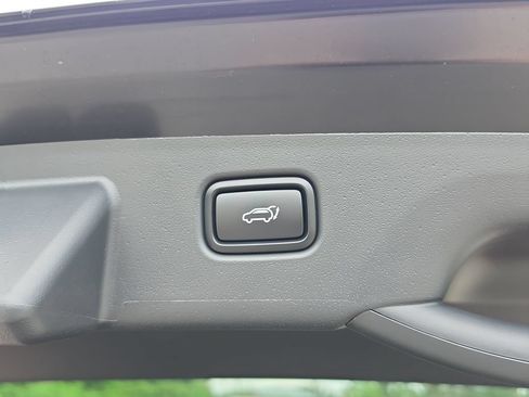 New 2026 Kia Niro FWD image 11