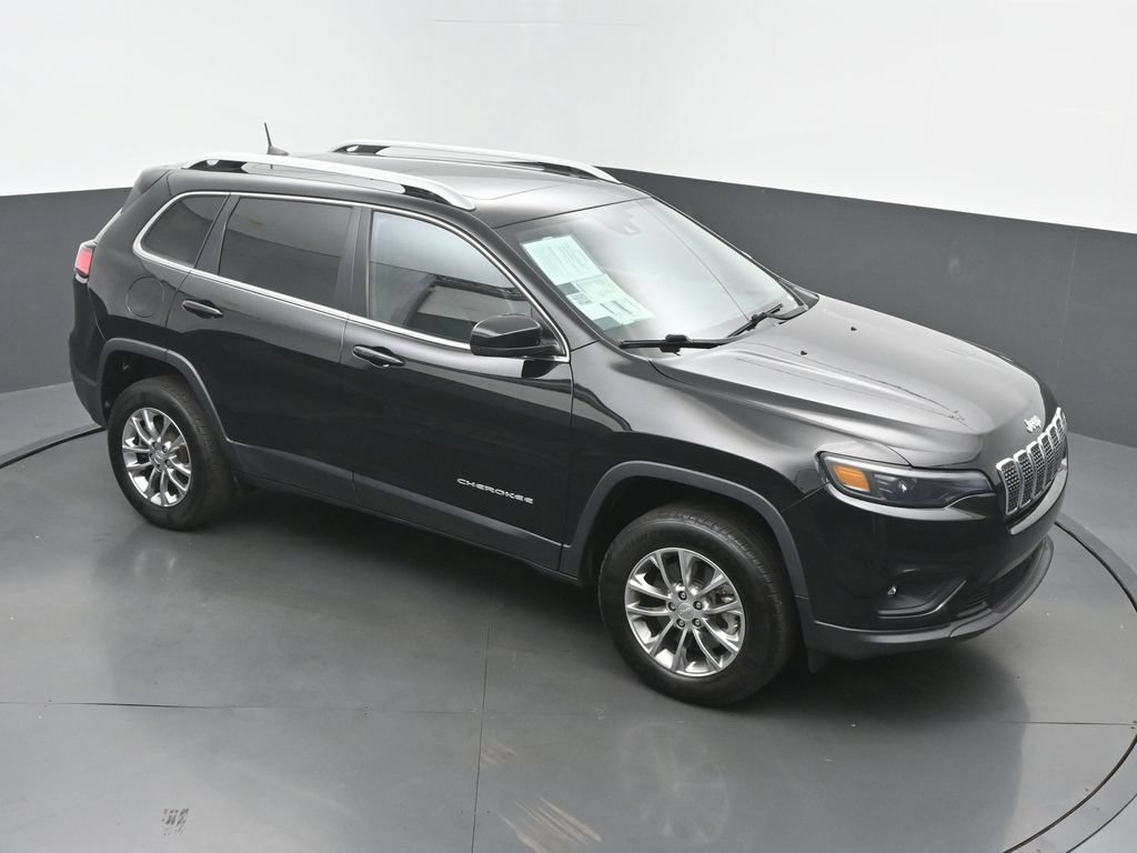 Used 2021 Jeep Cherokee Latitude Lux w/ Sun & Sound Group AWD/4WD image 47