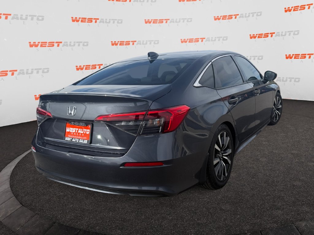 Used 2022 Honda Civic EX image 5
