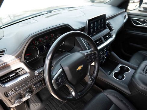 Used 2021 Chevrolet Tahoe LT w/ LT Signature Package image 9