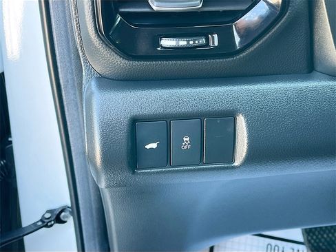 Used 2024 Honda Pilot EX-L image 10