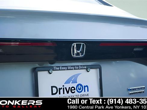 Used 2023 Honda Accord Touring image 38