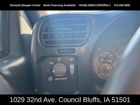 Used 1998 Chevrolet S10 Pickup LS w/ Preferred Equipment Group image 14