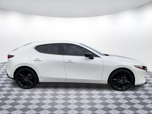 Used 2025 MAZDA MAZDA3 Hatchback w/Premium Plus Pkg AWD/4WD image 2