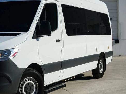 Used 2019 Mercedes-Benz Sprinter 170 image 57