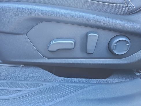 New 2026 Subaru Outback Limited XT image 30