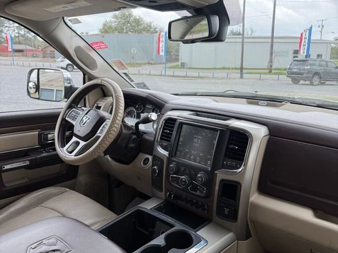 Used 2013 RAM 2500 Laramie w/ Convenience Group image 13