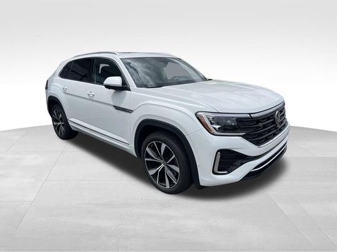 Used 2026 Volkswagen Atlas Cross Sport SEL Premium R-Line AWD/4WD image 4