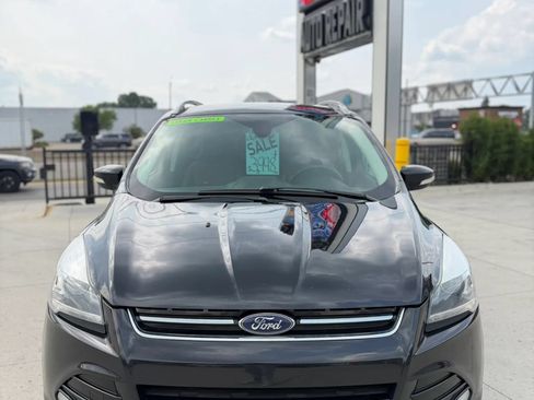 Used 2016 Ford Escape Titanium w/ Equipment Group 301A FWD image 2