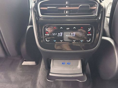 Certified 2023 Mercedes-Benz EQS 450+ SUV image 16
