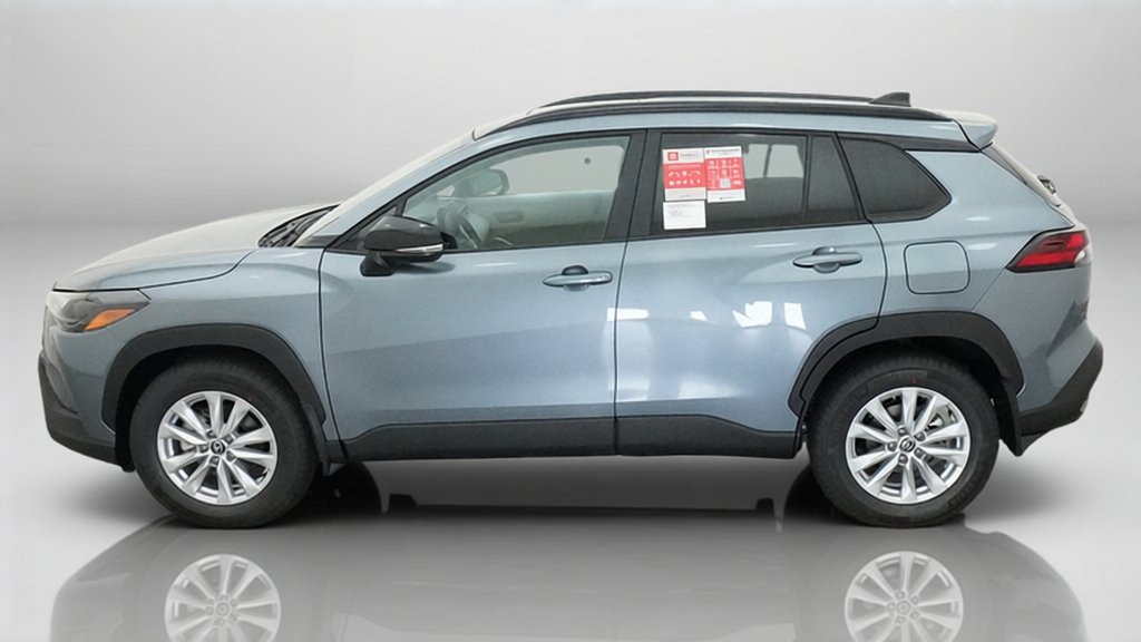 New 2026 Toyota Corolla Cross LE FWD image 6