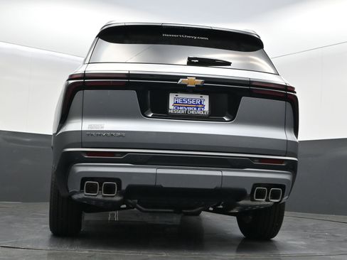 New 2026 Chevrolet Traverse LT w/ Driver Confidence Package FWD image 45
