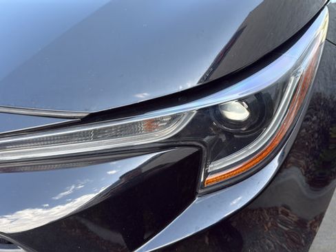 Used 2024 Toyota Corolla LE FWD image 32