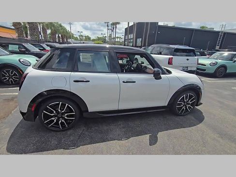 New 2026 MINI Cooper S image 33