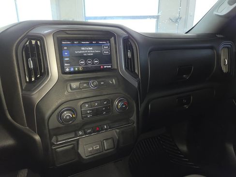 Used 2021 Chevrolet Silverado 1500 Custom Trail Boss AWD/4WD image 35