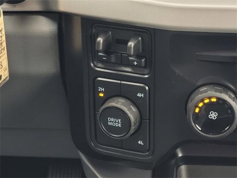 New 2026 Ford F350 XLT image 19