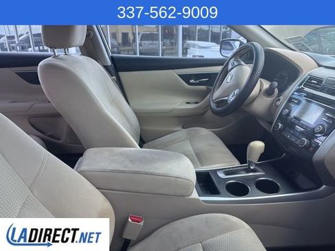Used 2015 Nissan Altima 2.5 SV image 10
